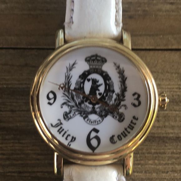 Juicy Couture Limited Edition Y2K Scottie Dog Crest White Leather Watch! GUC - Picture 4 of 12